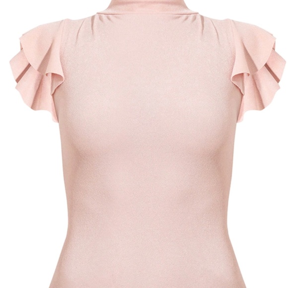 Light Pink Dress from prettylittlething - Picture 4 of 5